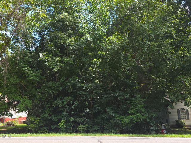 00 Maple Avenue, Burlington, NC 27215