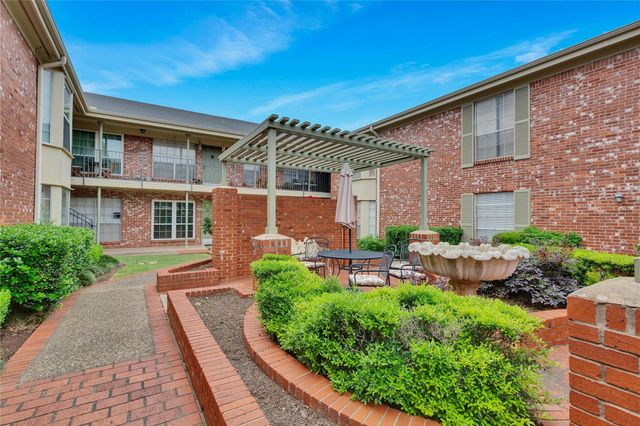 7920 Rockwood LN 246, Austin, TX 78757