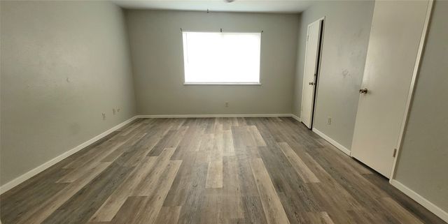 7314 Emory Oak Lane, Dallas, TX 75249
