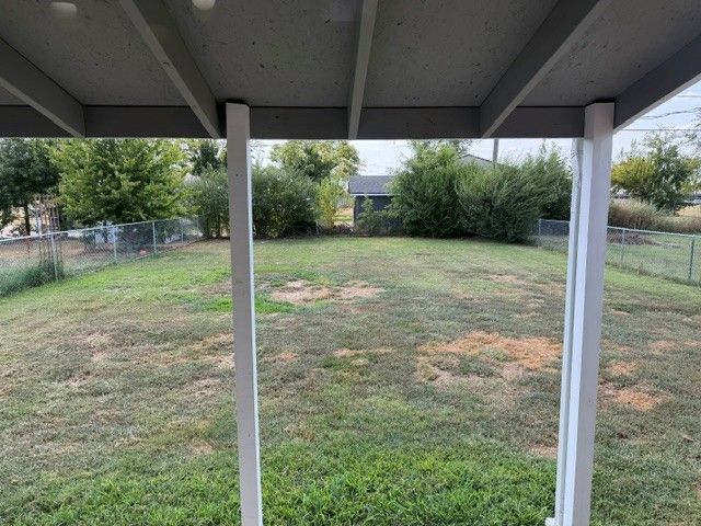 808 S 21st Street, Rogers, AR 72758