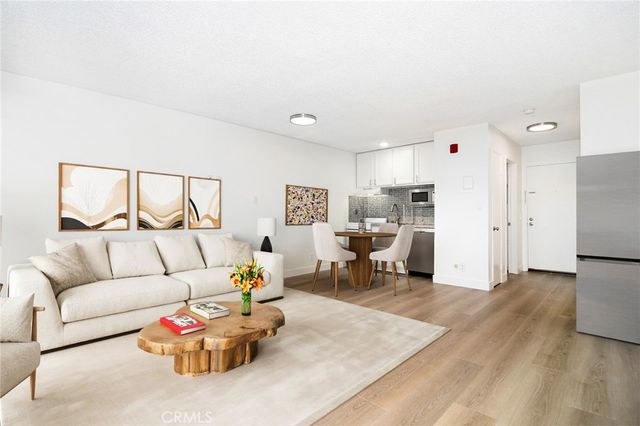 22100 Burbank Boulevard 259G, Woodland Hills, CA 91367