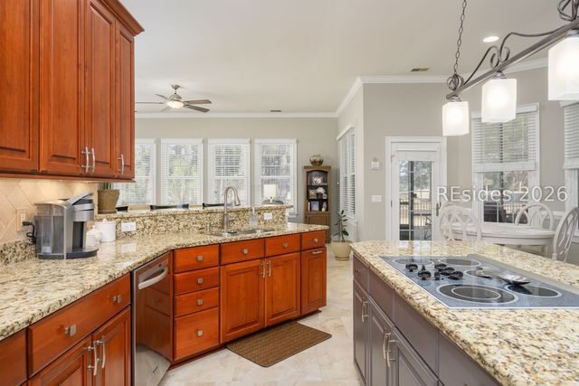 35 Victory Point Dr, Bluffton, SC 29910