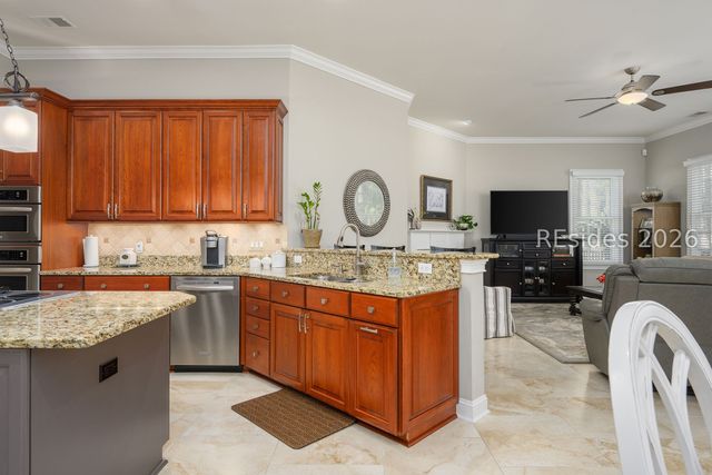 35 Victory Point Dr, Bluffton, SC 29910