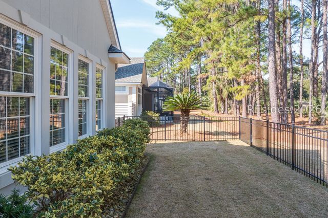 35 Victory Point Dr, Bluffton, SC 29910
