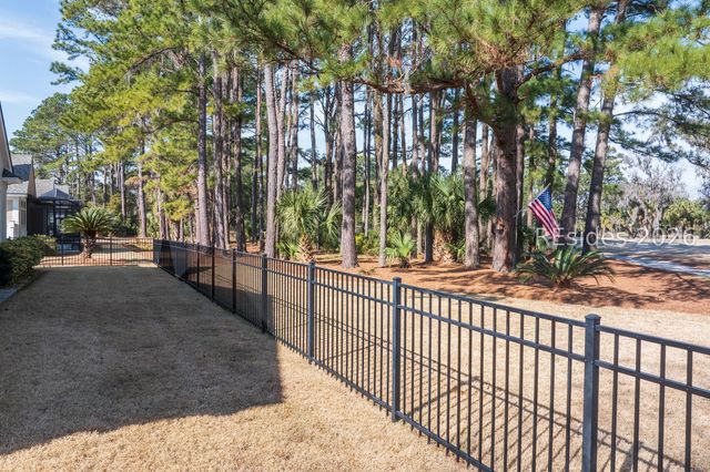 35 Victory Point Dr, Bluffton, SC 29910