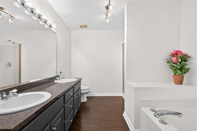 4405 Nohl Crest Lane, Flowery Branch, GA 30542