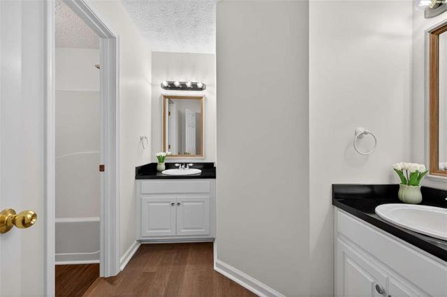 4405 Nohl Crest Lane, Flowery Branch, GA 30542