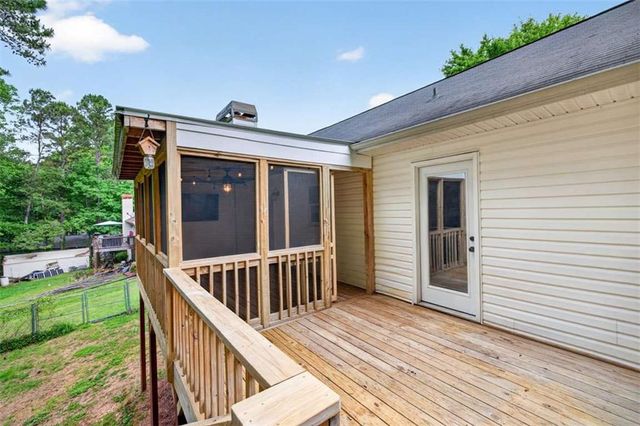 4405 Nohl Crest Lane, Flowery Branch, GA 30542