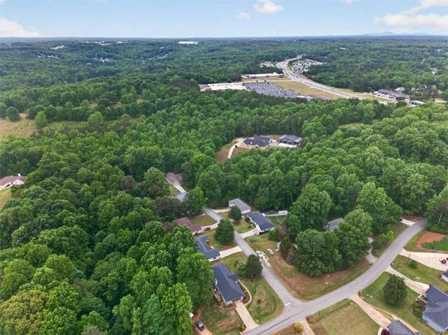 4405 Nohl Crest Lane, Flowery Branch, GA 30542
