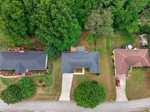 4405 Nohl Crest Lane, Flowery Branch, GA 30542