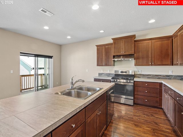 7293 Nw 168TH Ave, Portland, OR 97229
