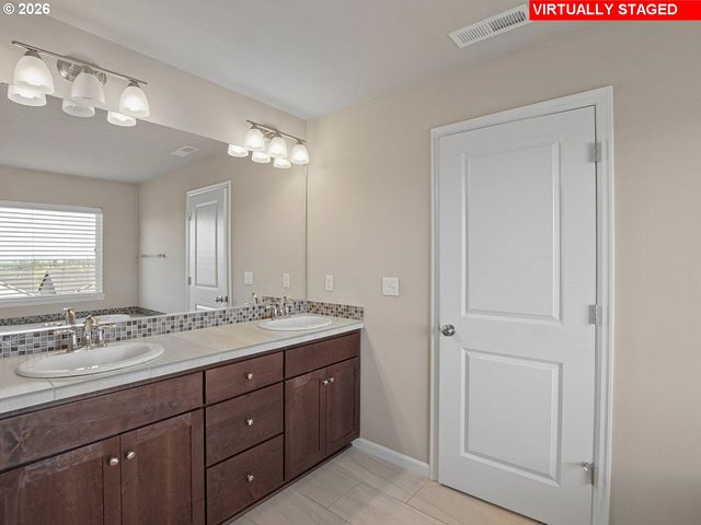 7293 Nw 168TH Ave, Portland, OR 97229