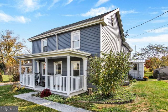 9227 GRINDSTONE HILL RD, Greencastle, PA 17225