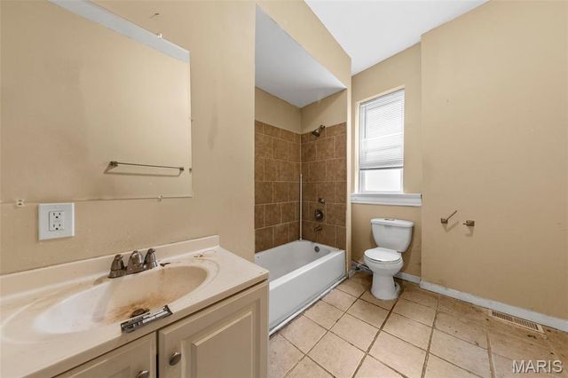 3018 Texas Avenue, St Louis, MO 63118