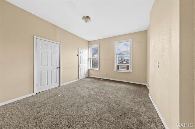 3018 Texas Avenue, St Louis, MO 63118