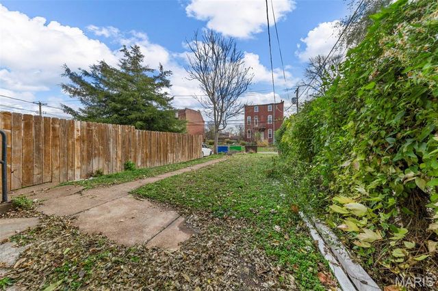 3018 Texas Avenue, St Louis, MO 63118