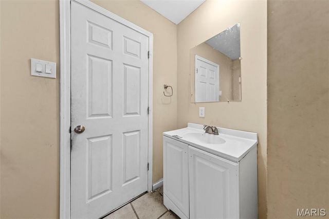 3018 Texas Avenue, St Louis, MO 63118