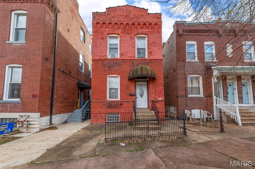 3018 Texas Avenue, St Louis, MO 63118