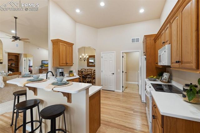 14401 Eagle Villa Grove, Colorado Springs, CO 80921