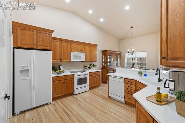 14401 Eagle Villa Grove, Colorado Springs, CO 80921