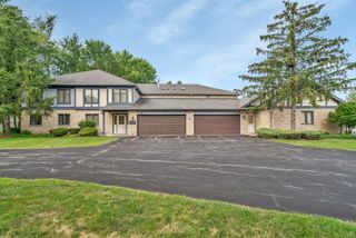 2525 Harbor Drive 2525, Joliet, IL 60431