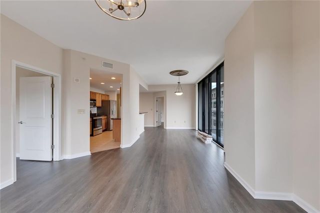 3040 Peachtree NW Road 704, Atlanta, GA 30305