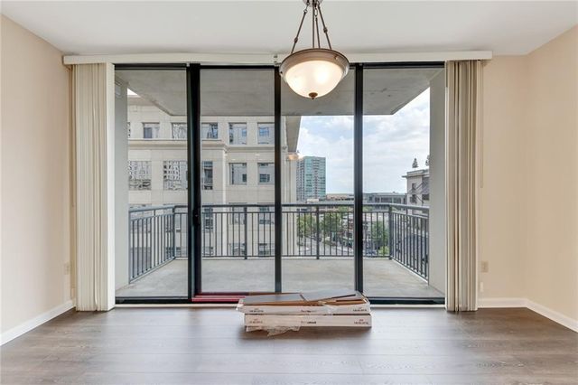 3040 Peachtree NW Road 704, Atlanta, GA 30305