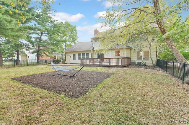 6 Meadow Rue Drive, Edwardsville, IL 62025