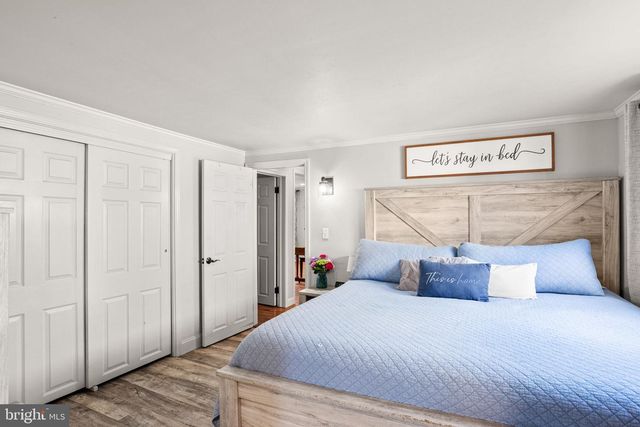 56 MEMORIAL BLVD, Newmanstown, PA 17073