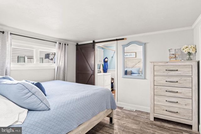 56 MEMORIAL BLVD, Newmanstown, PA 17073