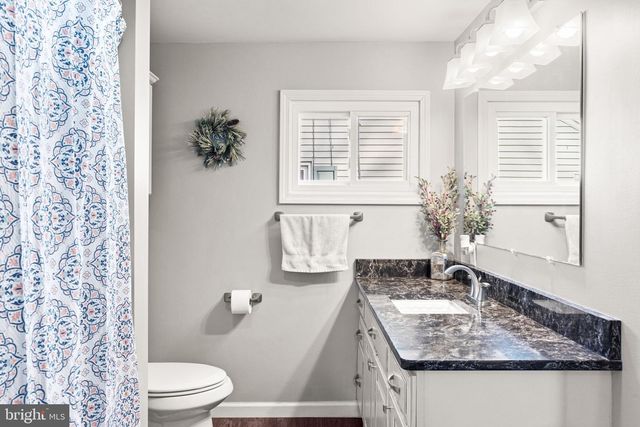 56 MEMORIAL BLVD, Newmanstown, PA 17073