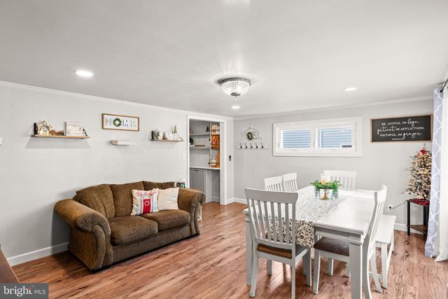 56 MEMORIAL BLVD, Newmanstown, PA 17073