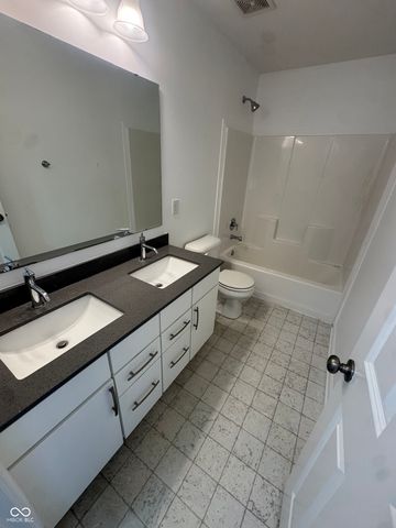 1296 Wood Thrush Court, Greenwood, IN 46143