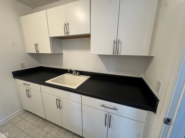 1296 Wood Thrush Court, Greenwood, IN 46143