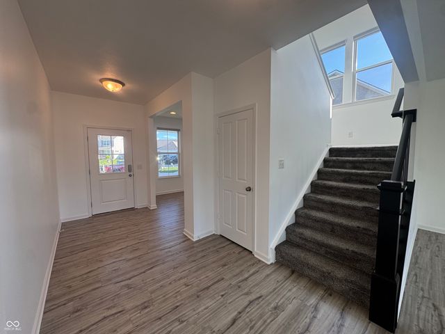 1296 Wood Thrush Court, Greenwood, IN 46143