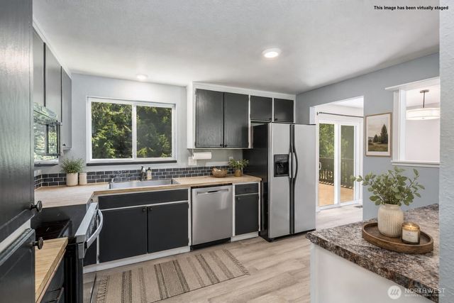 23621 36th Place W, Brier, WA 98036