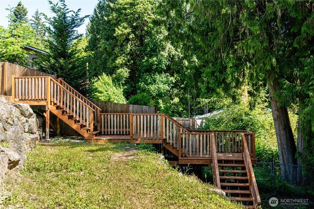 23621 36th Place W, Brier, WA 98036