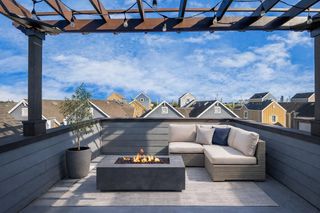 734 N Shepherd Drive, Houston, TX 77007