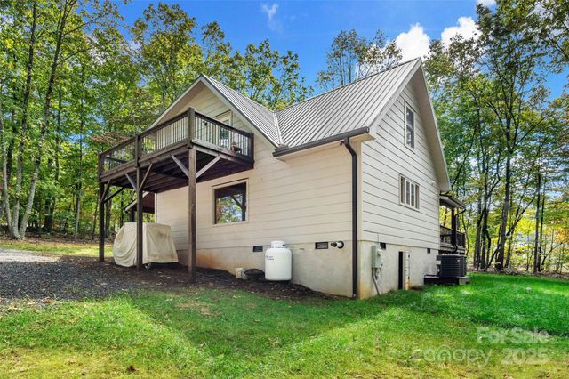 25 Briar Ridge Lane, Nebo, NC 28761