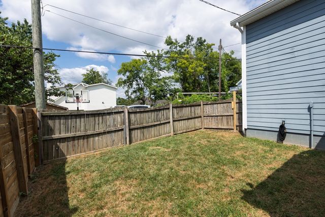 5100 Nevada Ave, Nashville, TN 37209
