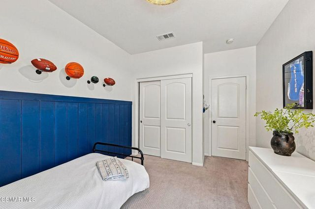 425 Stratus Lane 5, Simi Valley, CA 93065