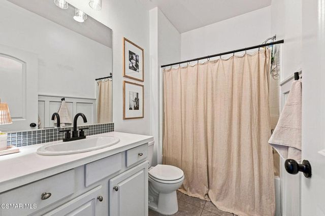 425 Stratus Lane 5, Simi Valley, CA 93065