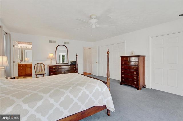 394 HERITAGE DR, Gettysburg, PA 17325