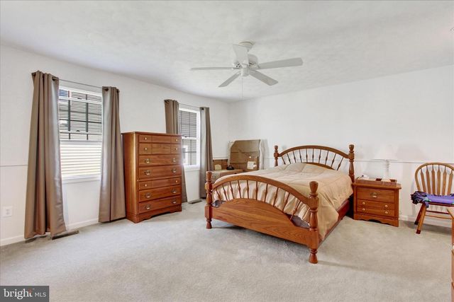 394 HERITAGE DR, Gettysburg, PA 17325