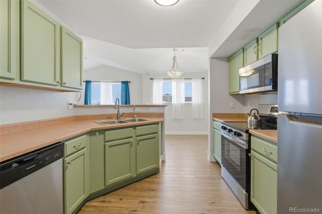 5733 N Gibralter Way 3-308, Aurora, CO 80019