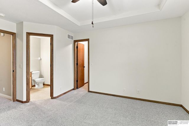 12619 S 81st Avenue, Papillion, NE 68046