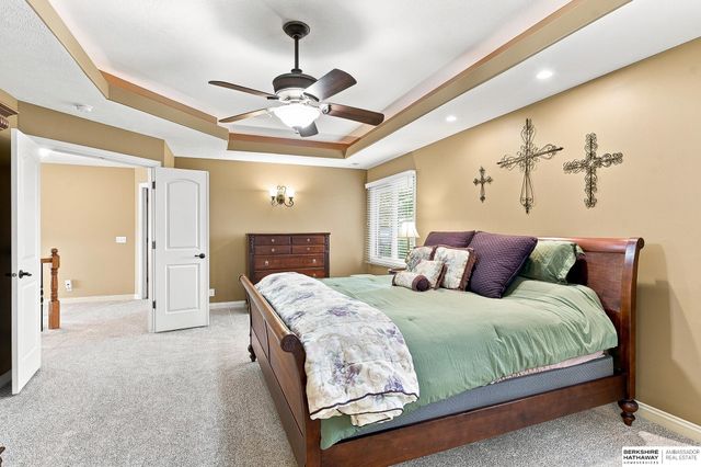 12619 S 81st Avenue, Papillion, NE 68046