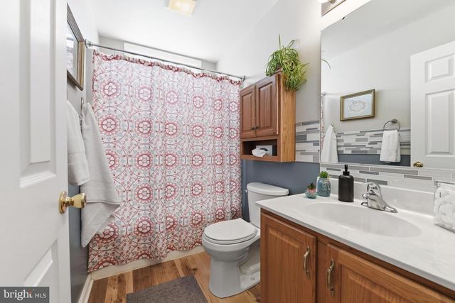 7 ESTHER LN, Shoemakersville, PA 19555