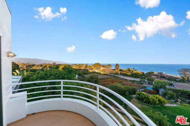 29035 Cliffside Drive, Malibu, CA 90265