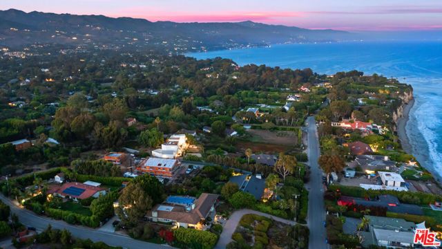 29035 Cliffside Drive, Malibu, CA 90265